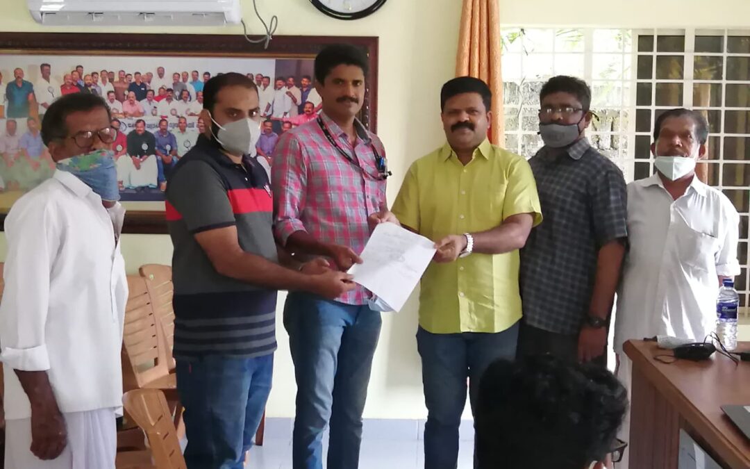 ലേബർ രജിസ്ട്രേഷൻ ക്യാമ്പ് സംഘടിപ്പിച്ച് വ്യാപാരി വ്യവസായി ഏകോപന സമിതി ആറ്റിങ്ങൽ യൂണിറ്റ്