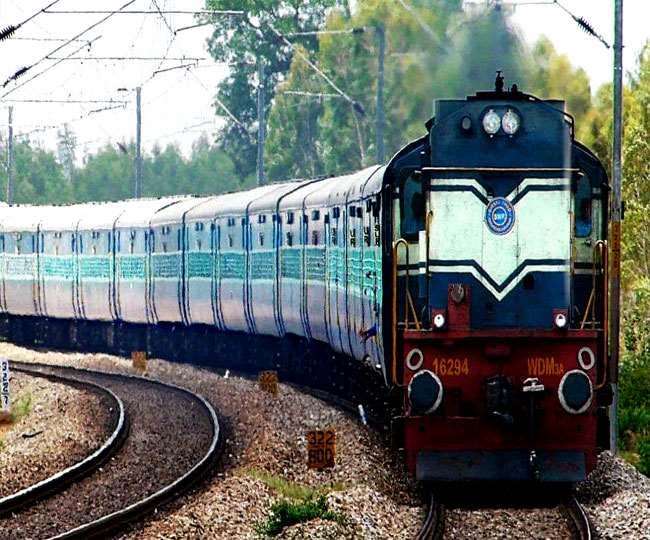 തിരക്ക് കുറവുള്ളപ്പോള്‍ നിരക്കില്‍ ഇളവുമായി റെയിൽവേ; വന്ദേഭാരതിന് ഉൾപ്പെടെ ബാധകം