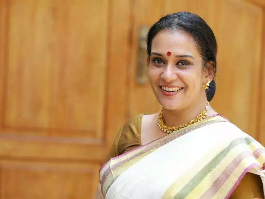 താരസംഘടനയായ ‘അമ്മ’യുടെ ആഭ്യന്തര പരാതി പരിഹാര സമിതിയില്‍നിന്ന് രാജിവച്ച് നടി മാലാ പാര്‍വതി