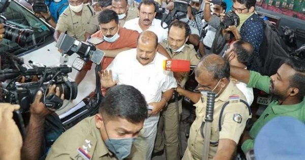 പി.സി.ജോർജ് ജയിലിൽ തുടരും