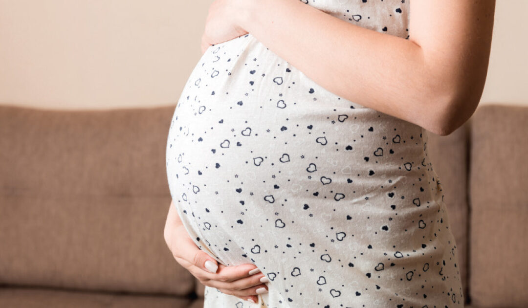 വാടക ഗർഭധാരണം: 36 മാസത്തെ ഇൻഷുറൻസ് പരിരക്ഷ ഏർപ്പെടുത്തണമെന്ന് ആരോഗ്യമന്ത്രാലയം