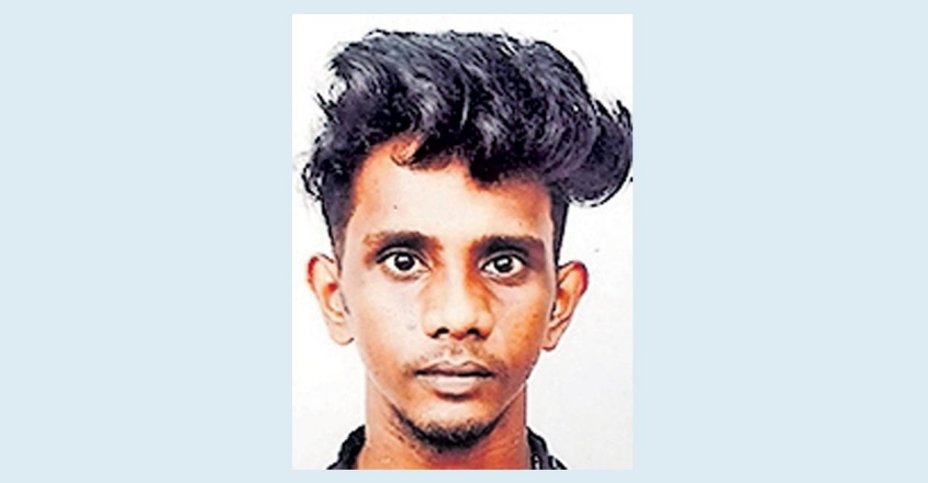 പാലത്തിലെ അപകടമരണം; ഉദ്യോഗസ്ഥരെ സസ്പെൻഡ് ചെയ്തു