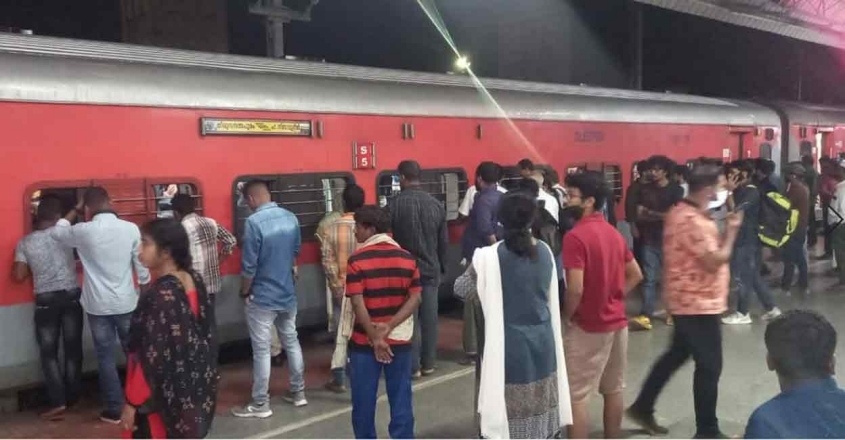 ക്രിസ്മസ്, പുതുവത്സര സീസണ്‍; കേരളത്തിലേക്ക് പുതിയ 17 സ്‌പെഷ്യല്‍ ട്രെയിനുകള്‍ അനുവദിച്ചു