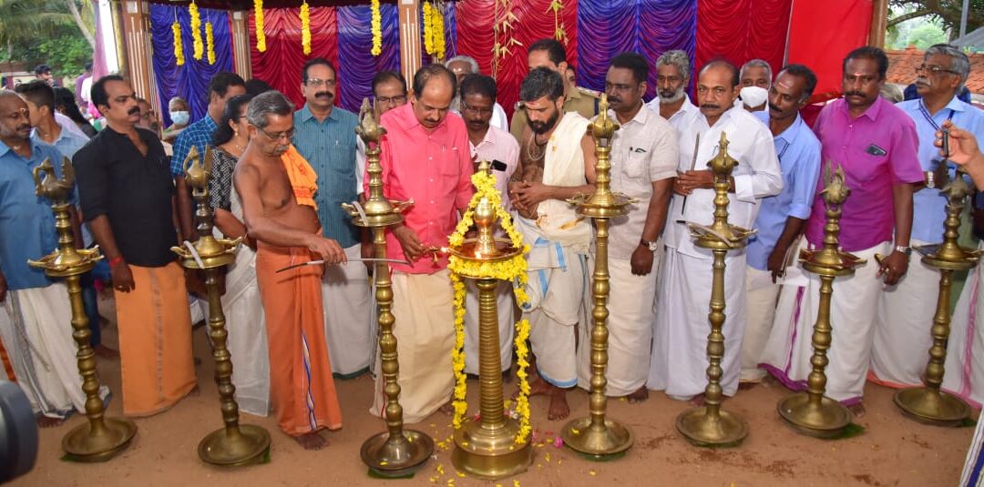 തെങ്ങുംവിള ക്ഷേത്രത്തിലെ  ലക്ഷദീപം;  ആയിരങ്ങൾ പങ്കെടുത്തു