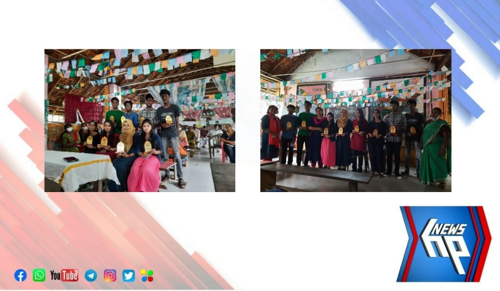 ആറ്റിങ്ങൽ മൂന്നാം വാർഡിലെ A+ നേടിയ കുട്ടിൾക്ക് അഭിനന്ദനം