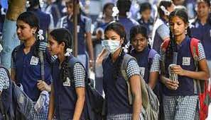 പ്ലസ് വണ്‍ പ്രവേശനം; ഫസ്റ്റ് അലോട്ട്‌മെന്റ് ഇന്ന് അവസാനിക്കും