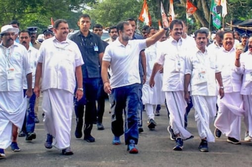 രാഹുൽ ​ഗാന്ധി നയിക്കുന്ന ഭാരത് ജോഡോ യാത്ര ഡൽഹിയിലെത്തി; മാസ്കില്ലാതെ രാഹുൽ ​ഗാന്ധി