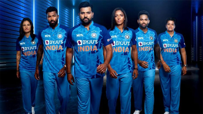 ഇന്ത്യന്‍ ക്രിക്കറ്റില്‍ പുരുഷ-വനിതാ താരങ്ങള്‍ക്ക് ഇനി തുല്യ മാച്ച് ഫീ