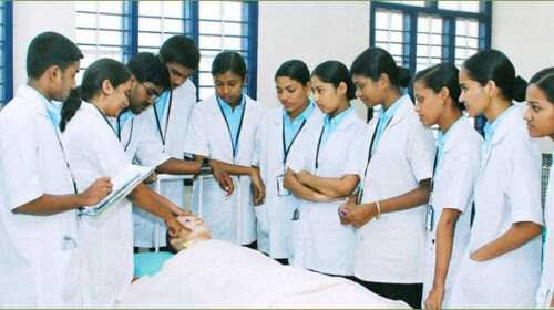 ബി എസ് സി നഴ്സിംഗ്, ഗവണ്മെന്റ് മെഡിക്കൽ കോളേജിൽ പ്രാക്ടിസിനൊപ്പം സ്കോളർഷിപ്പോടുകൂടി പഠിക്കുവാൻ അവസരം ഒരുക്കുന്നു