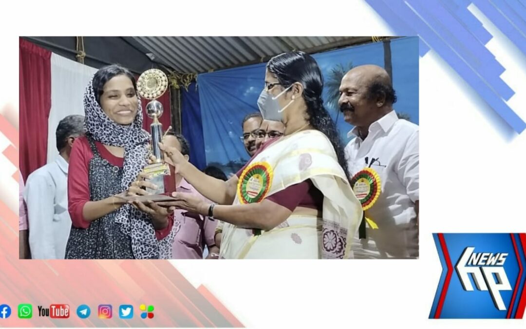 ഉപജില്ല കലോത്സവത്തിൽ താരമായി ആറ്റിങ്ങൽ ഗവ. ഗേൾസ് എച്ച് എസ് എസ്സിലെ പ്ലസ് ടു വിദ്യാർഥിനി