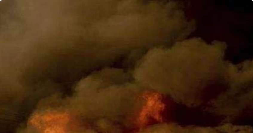 ഓടിക്കൊണ്ടിരുന്ന ബസ്സിന് തീപിടിച്ചു; ആളപായമില്ല