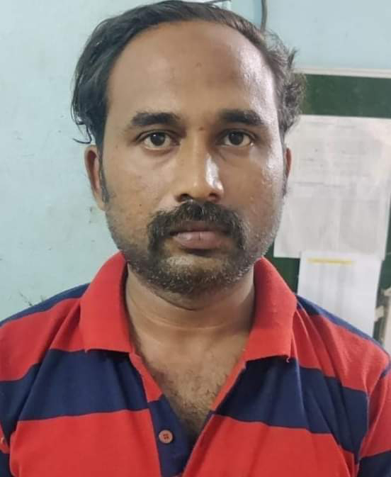 ആശുപത്രിയിൽ വച്ച് മൂന്ന് വയസുകാരന്‍റെ സ്വര്‍ണ്ണ മാല കവര്‍ന്ന പ്രതി പോലീസ് പിടിയിൽ