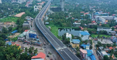 കഴക്കൂട്ടം മേൽപ്പാലത്തിൻ്റെ ഉദ്ഘാടനം വൈകുന്നതിൽ പ്രതിഷേധം