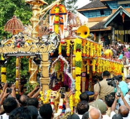 തങ്കയങ്കി ഘോഷയാത്രയ്ക്ക് തുടക്കമായി;26ന് വൈകീട്ടോടെ സന്നിധാനത്ത് എത്തും