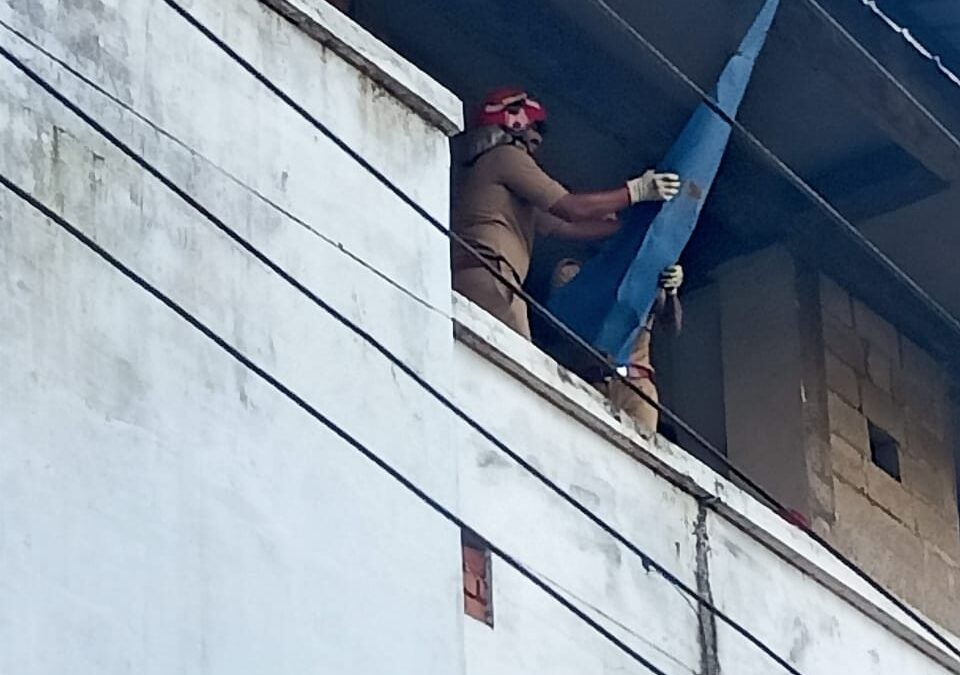 അപകട ഭീതി ഒഴിവാക്കി കല്ലമ്പലം അഗ്നി ശമന സേന