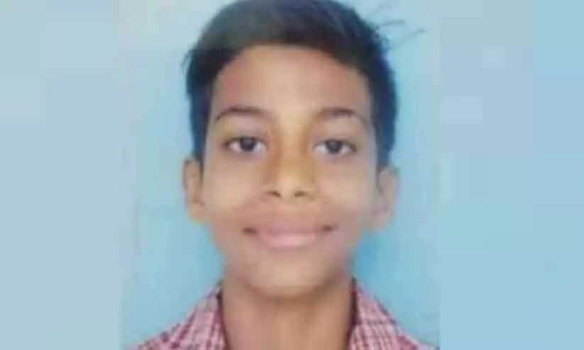 എട്ടാം ക്ലാസ് വിദ്യാർഥി വീടിനുള്ളിൽ തൂങ്ങിമരിച്ച നിലയിൽ