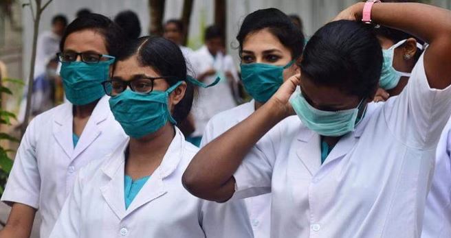 സംസ്ഥാനത്തെ സ്വകാര്യ മേഖലയിലെ നഴ്സുമാർ പണിമുടക്കിലേയ്ക്ക്; നാളെ തൃശൂരിൽ സൂചന