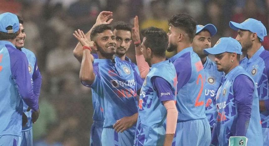ലങ്കയ്ക്കെതിരെ ഇന്ത്യക്ക് രണ്ട് റൺസിന്റെ ആവേശ ജയം