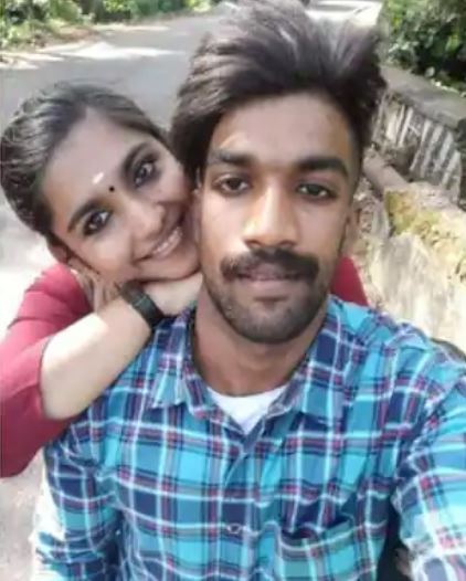 ഷാരോണിനെ ഒഴിവാക്കാന്‍ ഗ്രീഷ്മ കഷായത്തില്‍ വിഷം കലര്‍ത്തി കൊന്നു; ഷാരോണ്‍ വധക്കേസിൽ കുറ്റപത്രം സമർപ്പിച്ചു