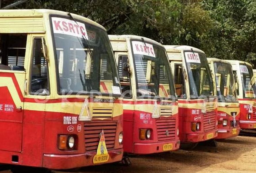 ബസുകളില്‍ പരസ്യങ്ങള്‍ നല്‍കുന്നതു വിലക്കിയ ഹൈക്കോടതി വിധിക്ക്  സ്റ്റേ