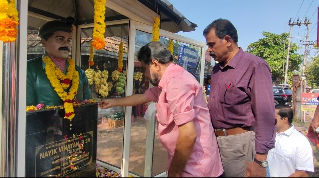 വീരജവാന്റെ ജ്വലിക്കുന്ന ഓർമ്മകളിൽ റൈസിങ് ഡേ ആഘോഷിച്ചു