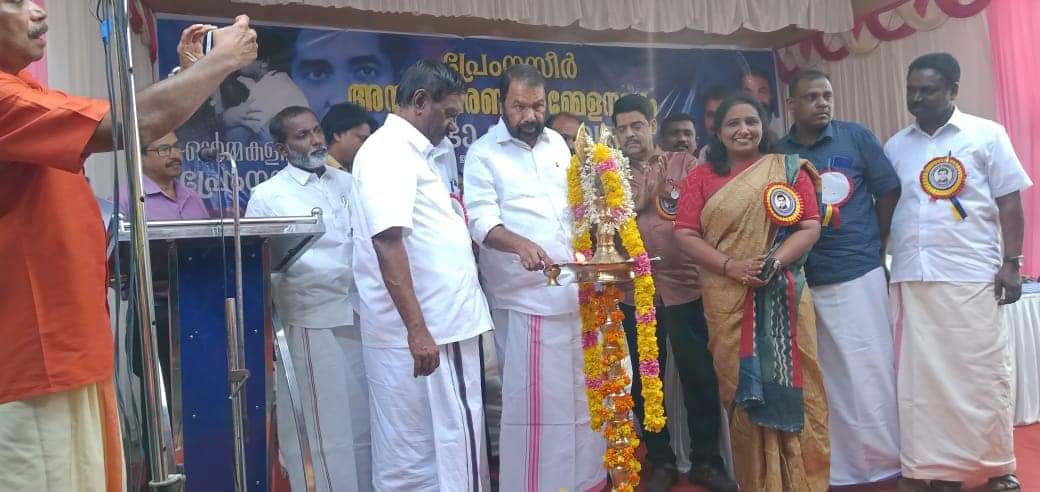 കൂന്തള്ളൂർ പ്രേംനസീർ ഗവൺമെന്റ് ഹയർ സെക്കൻഡറി സ്കൂൾ പ്രതിഭാ സംഗമവും പ്രേംനസീർ അനുസ്മരണവും സംഘടിപ്പിച്ചു