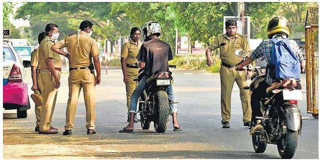 പതിനേഴുകാരന് സ്‌കൂട്ടര്‍ ഓടിക്കാന്‍ നല്‍കി; ബന്ധുവിന് 25,000 രൂപ പിഴ