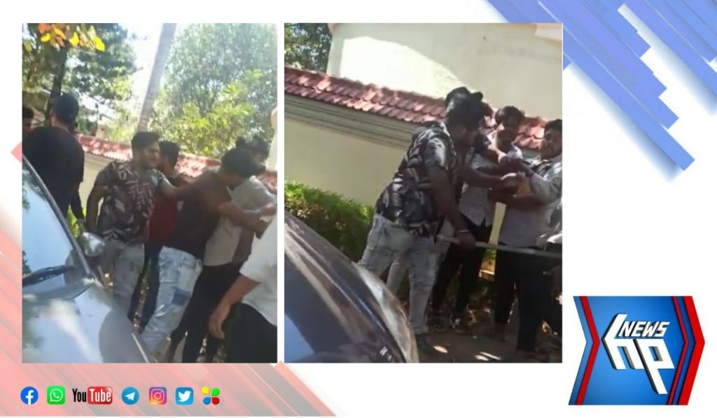 വർക്കല എസ് എൻ കോളേജിലെ വിദ്യാർത്ഥി സംഘർഷം; നാല് പേർക്ക് പരിക്ക്