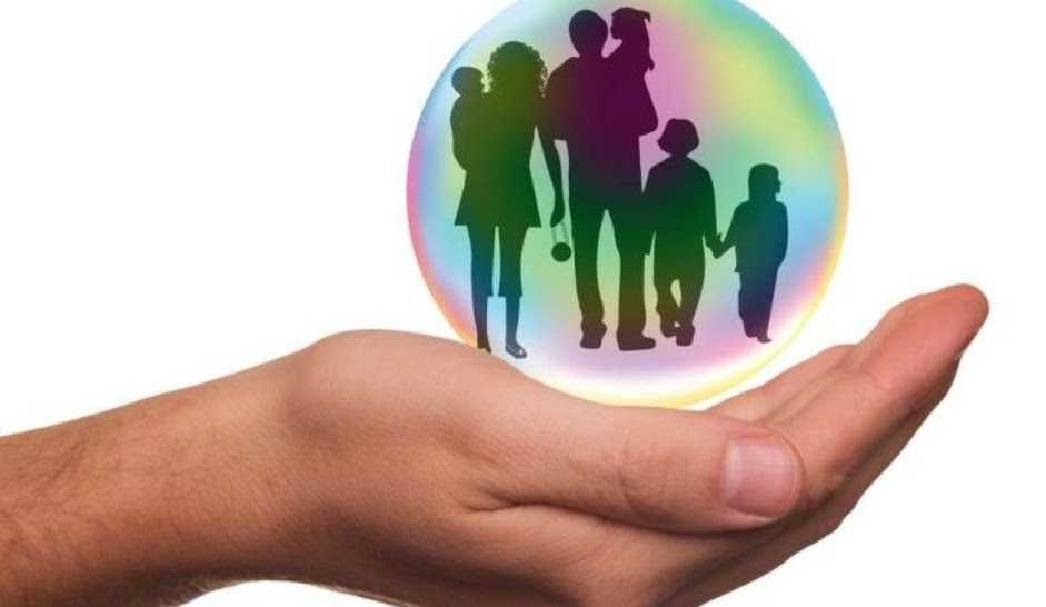 ജീവനക്കാരുടെ അപകടമരണ പരിരക്ഷ 15 ലക്ഷമാക്കി വർദ്ധിപ്പിച്ചു