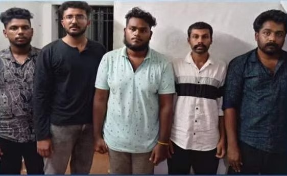 തിരുവനന്തപുരത്ത് പ്രവാസിയെ കാമുകി തട്ടിക്കൊണ്ടുപോയി വൻ കവർച്ച;  ആറ് പേര്‍ പിടിയില്‍
