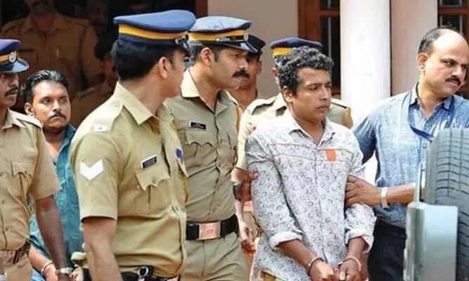 നടിയെ ആക്രമിച്ച സംഭവം: പള്‍സര്‍ സുനിയുടെ ജാമ്യഹര്‍ജി ഹൈക്കോടതി തള്ളി