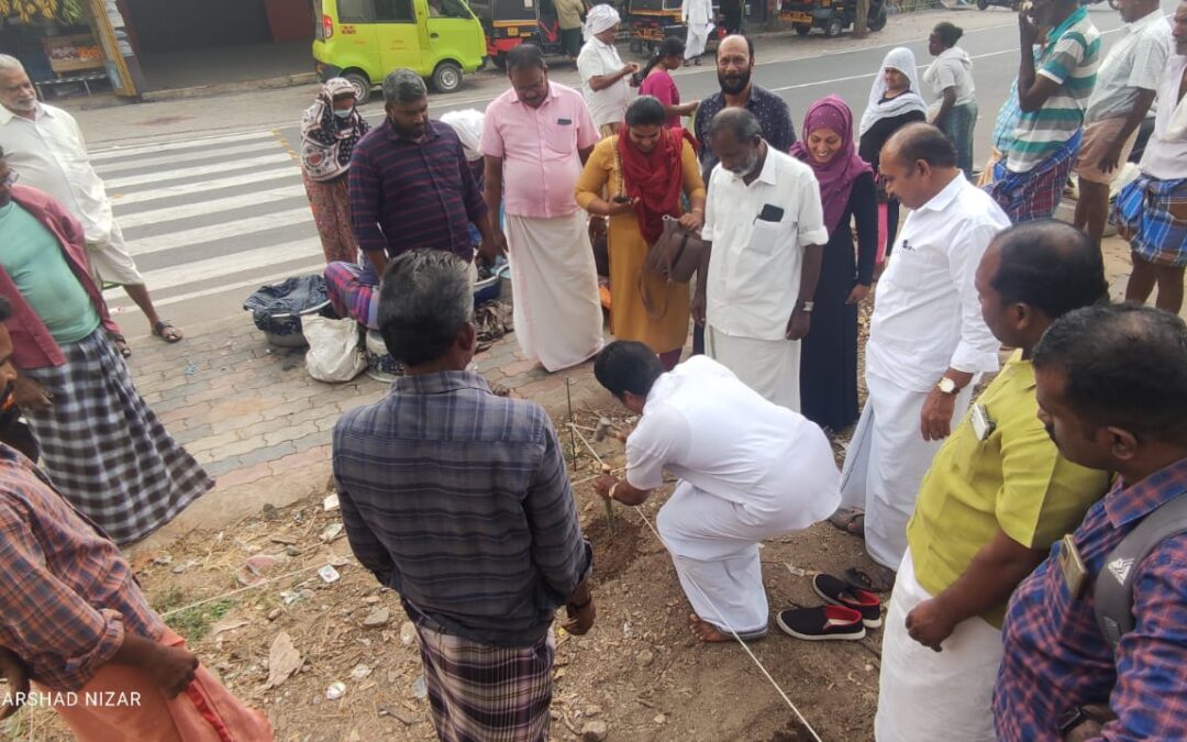 എൻഇഎസ് ബ്ലോക്ക് ജംഗ്ഷനിൽ വെയിറ്റിംഗ് ഷെഡിന്റെ കല്ലിടൽ ചടങ്ങ് നടന്നു