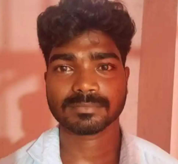 അമ്മൂമ്മയുടെ കഴുത്തില്‍ കിടന്ന സ്വര്‍ണ്ണമാലക്ക് പകരം മുക്കുപണ്ടം ഇട്ട് മാല കവര്‍ന്നു; ചെറുമകന്‍ പിടിയില്‍