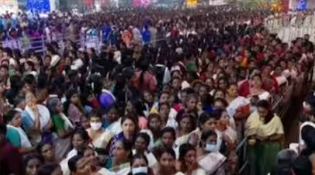 പൊങ്കാല തിരക്കിൽ തലസ്ഥാന നഗരം; ആറ്റുകാലിൽ ഭക്തജനസാഗരം