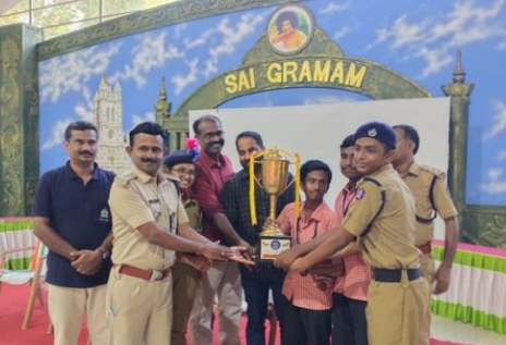 തിരുവനന്തപുരം റൂറൽ ജില്ല എസ്പിസി ക്വിസ് മത്സരത്തിലെ വിജയികൾക്ക് സമ്മാനങ്ങൾ നൽകി