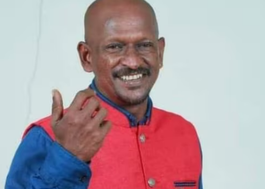 ഗാനമേളയ്ക്ക് ശേഷം വിശ്രമിക്കവെ ഗായകന് ഹൃദയാഘാതം മൂലം മരണം
