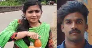 ഷാരോൺ വധക്കേസ് പ്രതി ഗ്രീഷ്മയെ കസ്റ്റഡിയിൽ വെച്ച് തന്നെ വിചാരണ നടത്തണമെന്ന് പ്രോസിക്യൂഷൻ