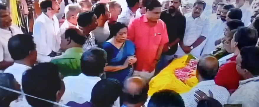 കേരളം കണ്ണീരണിഞ്ഞു; ഡോ: വന്ദനയ്ക്ക് വിട ചൊല്ലി
