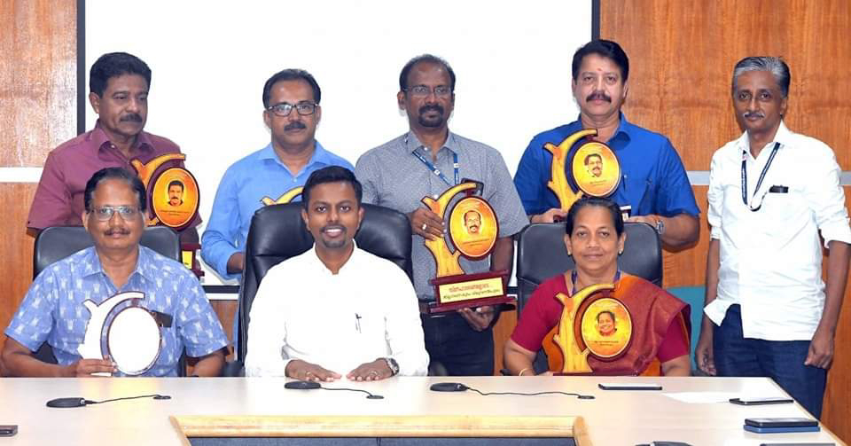 വിവിധ വകുപ്പുകളിലെ ആറ് ജില്ലാതല ഉദ്യോഗസ്ഥർക്ക് തിരുവനന്തപുരം ജില്ലാ ഭരണകൂടം യാത്രയയപ്പ് നൽകി