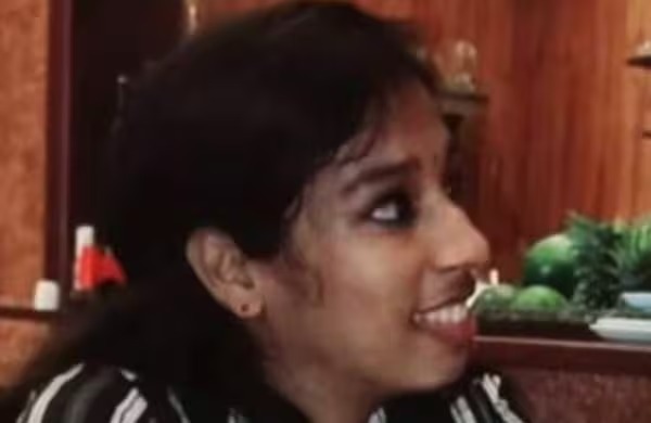ആശുപത്രിയിൽ വന്നപ്പോള്‍ മുതല്‍ പിച്ചും പേയും; ഡ്രസിങ് റൂമിലെത്തിയതോടെ അക്രമം തുടങ്ങിയെന്നും ആശുപത്രി ജീവനക്കാര്‍