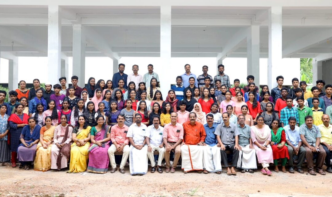 തോന്നയ്ക്കൽ  ഗവ.ഹയർസെക്കന്ററി  സ്കൂളിന് 104 ഫുൾ A+