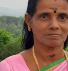 പോങ്ങനാട് സ്കൂട്ടറിൽ ടിപ്പർ ഇടിച്ചു അപകടം