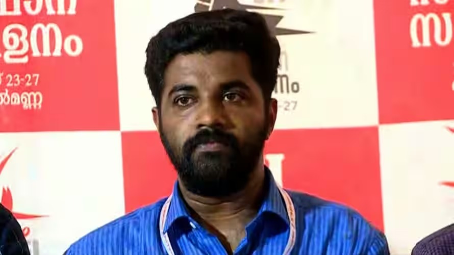 ആരോപണങ്ങൾക്ക് പിന്നിൽ ഗൂഢാലോചന; നിയമപോരാട്ടത്തിലേക്കെന്നും ആർഷോ
