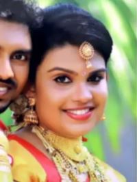 മലയാളി യുവതി ഷാര്‍ജയിൽ ഫ്ലാറ്റില്‍ തൂങ്ങി മരിച്ചു