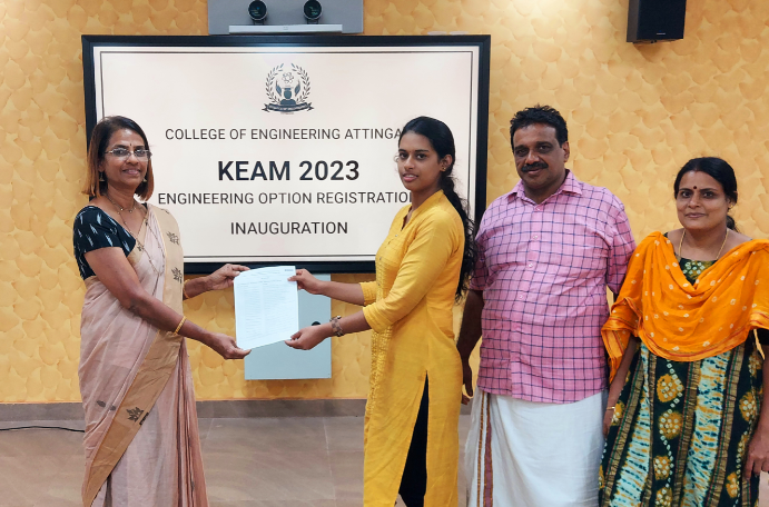 കേരള എൻജീനീയറിംഗ് ഓപ്ഷൻ രജിസ്ട്രേഷൻ സെന്ററിന്റെ ഉദ്ഘാടനം കോളേജ് പ്രിൻസിപ്പൽ നിർവഹിച്ചു