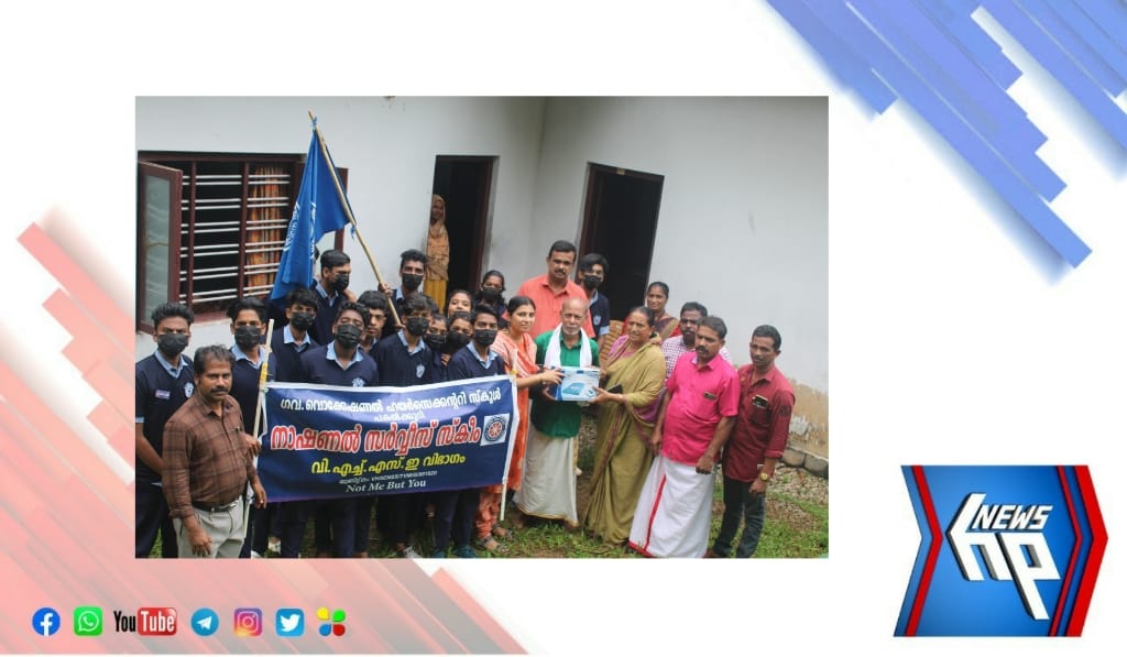 കിടപ്പ് രോഗികൾക്ക് സാന്ത്വനമായി എൻഎസ്എസ് വോളണ്ടിയേഴ്സ്