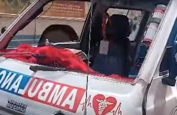 മന്ത്രിയുടെ പൈലറ്റ് വാഹനം ആംബുലന്‍സില്‍ ഇടിച്ച സംഭവം; ഡ്രൈവര്‍മാര്‍ക്കെതിരെ കേസ്