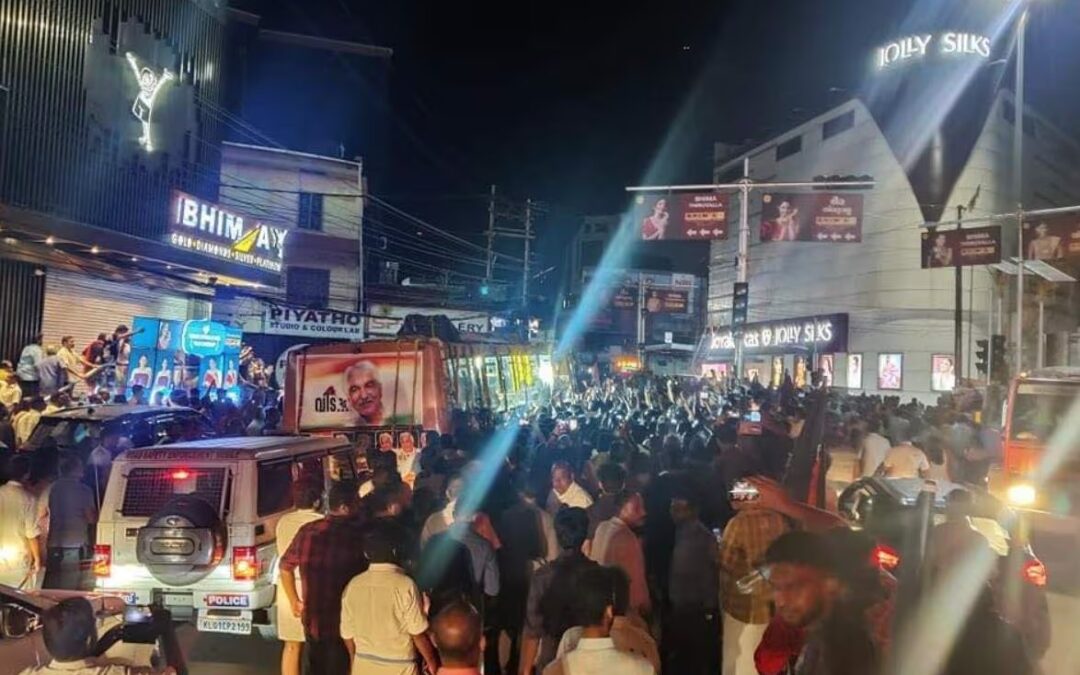 പിറന്ന മണ്ണിലേക്ക് ഇന്ന് മടക്കം; ഉമ്മൻ ചാണ്ടിയുടെ സംസ്കാരം വൈകീട്ട്; വിലാപ യാത്രയിലുടനീളം ‘ജന സമ്പർക്കം’