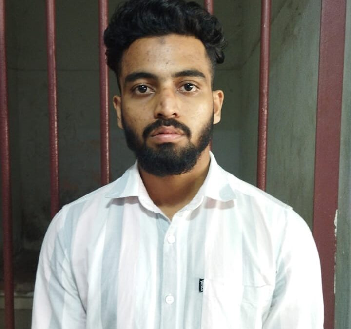നേമത്ത് കെ എസ് ആർ  ടി സി ബസിന് കല്ലെറിയുകയും ഡ്രൈവറെ മർദ്ദിക്കുകയും ചെയ്ത കേസിലെ പ്രതി ബൈക്ക് മോഷണത്തിന് പിടിയിൽ