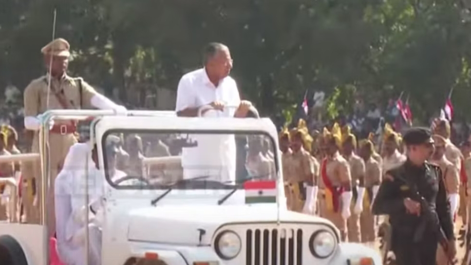 77-ാമത് സ്വാതന്ത്ര്യദിനാഘോഷം; സെൻട്രൽ സ്റ്റേഡിയത്തിൽ ദേശീയ പതാക ഉയർത്തി മുഖ്യമന്ത്രി